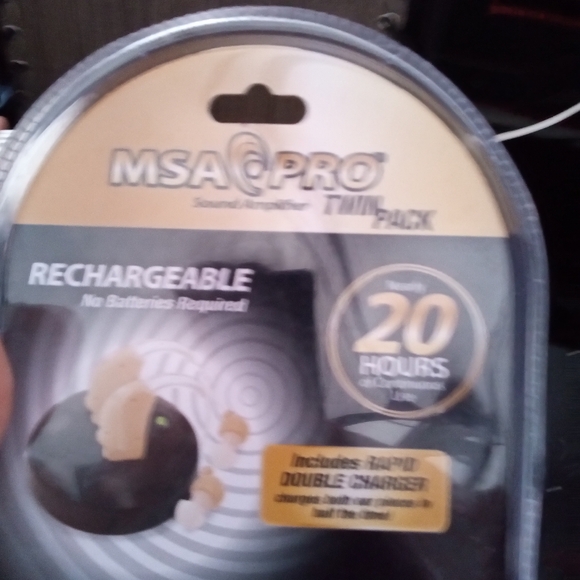 Amplifier Earbuds - Picture 3 of 3